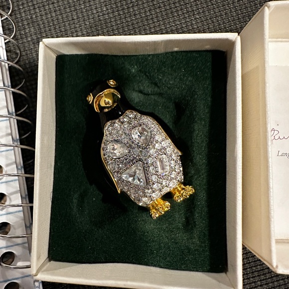 Swarovski Crystal Penguin Brooch - Picture 2 of 6